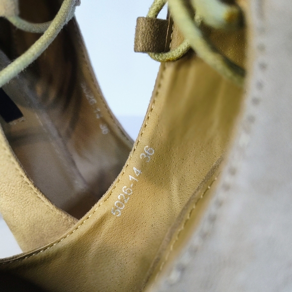 Lace Tie Stiletto high heels - Picture 8 of 10